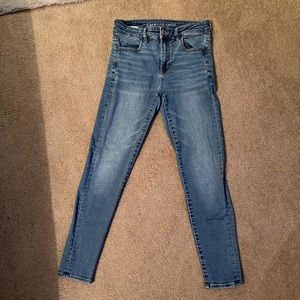 American Eagle High rise Jegging size 8 short